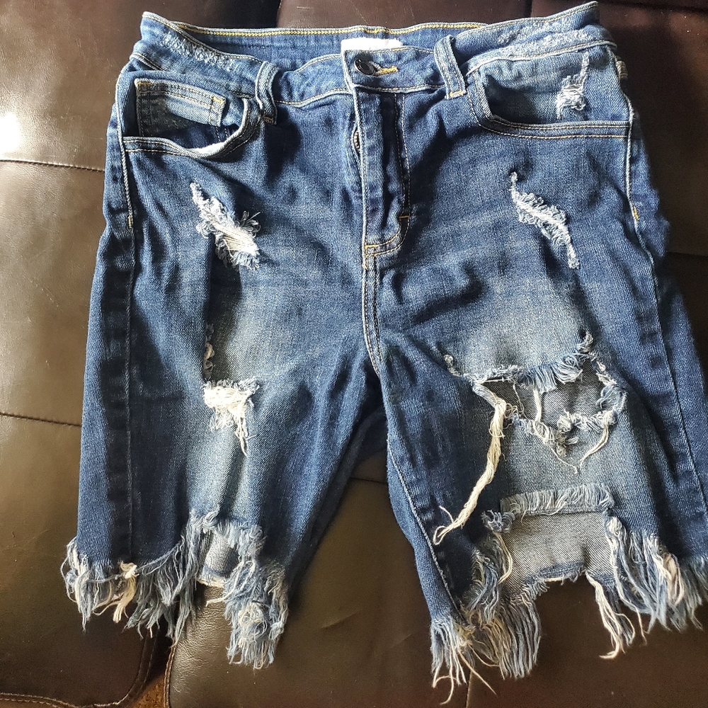 Cello distressed shorts